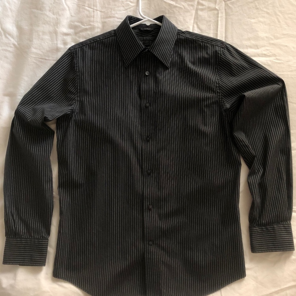 Express Design Studio Black Modern Fit Pinstripe Dress Shirt size M
